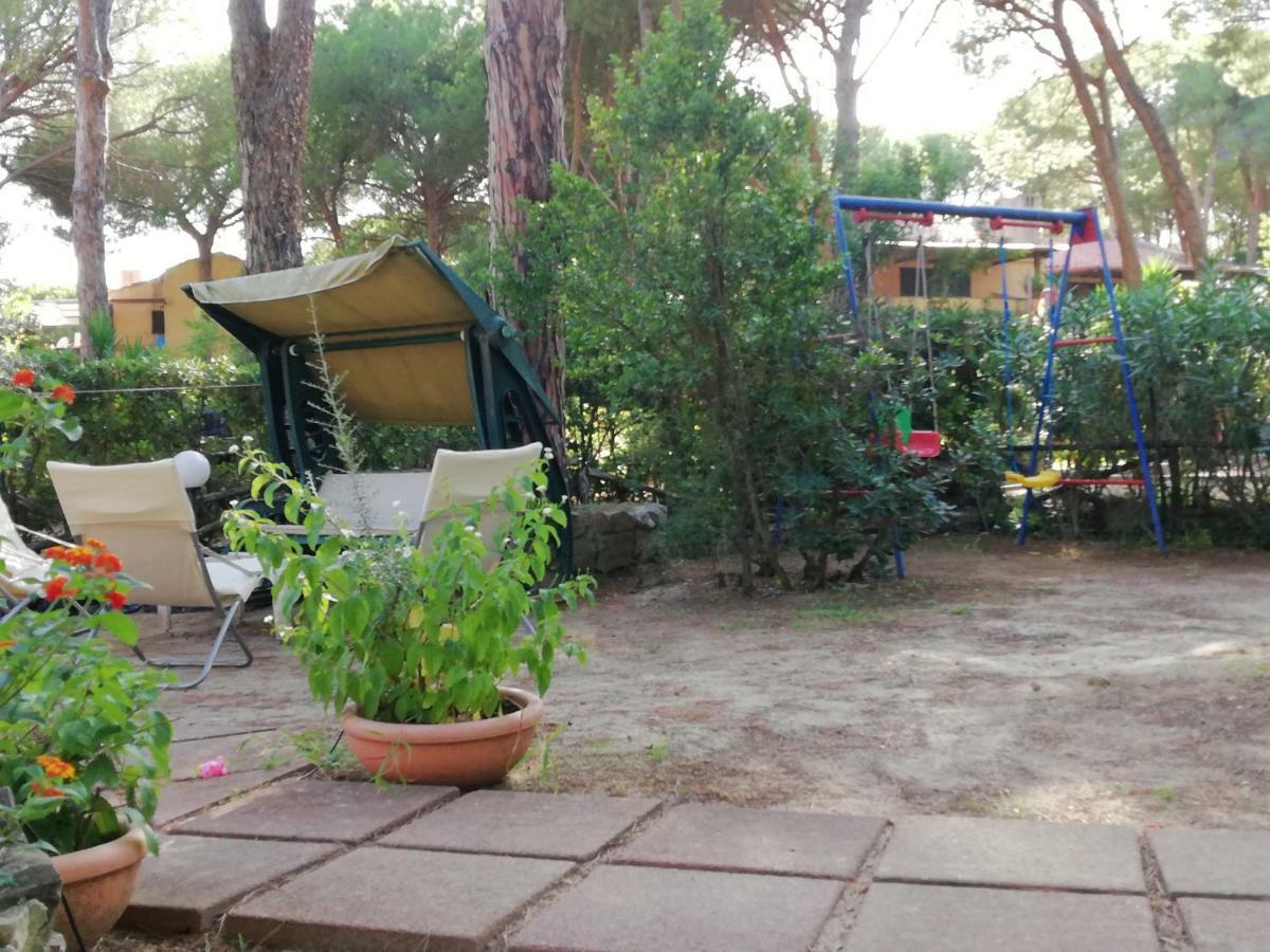Oleandri Calaverde Sardegna Iun P1641 Pula Exterior foto
